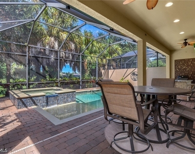7461 Moorgate Point Way - Photo Thumbnail 31