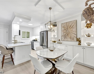 1100 Gulf Shore Boulevard N - Photo Thumbnail 9
