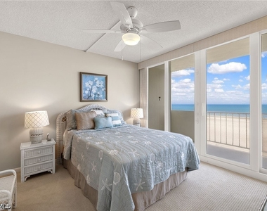 140 Seaview Court - Photo Thumbnail 9