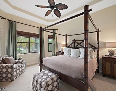 6315 Serano Way - Photo Thumbnail 9