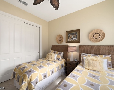 6315 Serano Way - Photo Thumbnail 20