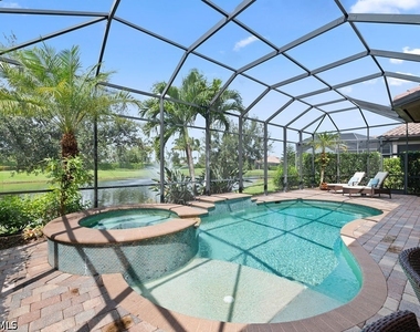 6315 Serano Way - Photo Thumbnail 33