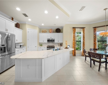 6315 Serano Way - Photo Thumbnail 5