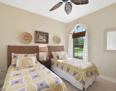6315 Serano Way - Photo Thumbnail 19