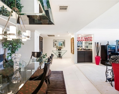 4551 Gulf Shore Boulevard N - Photo Thumbnail 5