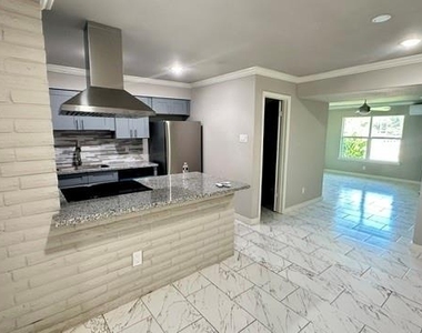 11943 Beechnut Street - Photo Thumbnail 5