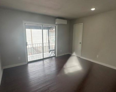 11927 Beechnut Street - Photo Thumbnail 21
