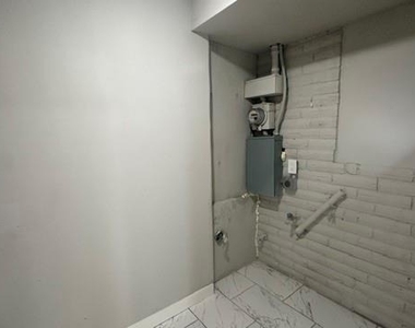 11927 Beechnut Street - Photo Thumbnail 18