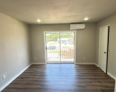 11943 Beechnut Street - Photo Thumbnail 16