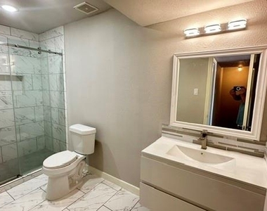 11943 Beechnut Street - Photo Thumbnail 18