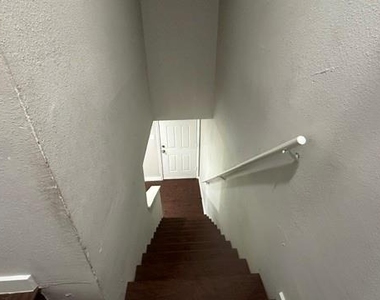 11927 Beechnut Street - Photo Thumbnail 20