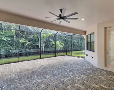 9357 Glenforest Drive - Photo Thumbnail 19