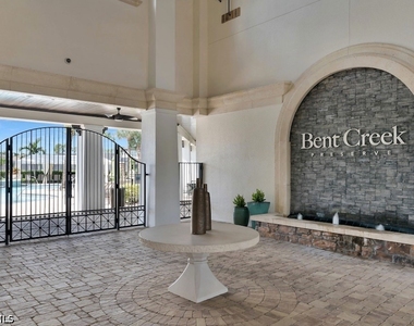 9357 Glenforest Drive - Photo Thumbnail 38