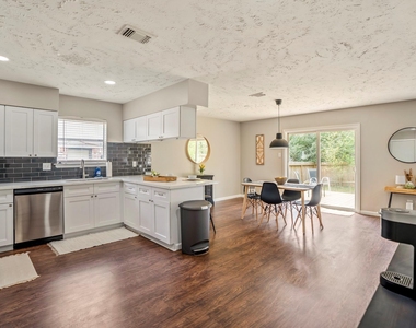 93 S Waxberry Road - Photo Thumbnail 19
