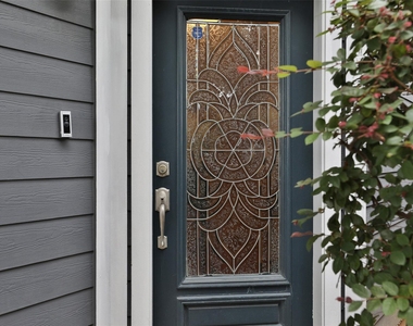 826 E 29th Street - Photo Thumbnail 2
