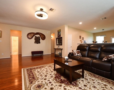 7110 Anaquitas Creek Court - Photo Thumbnail 4
