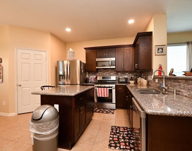 7110 Anaquitas Creek Court - Photo Thumbnail 8