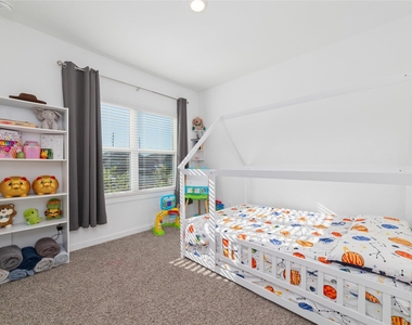 4211 Kircher Park Lane - Photo Thumbnail 6