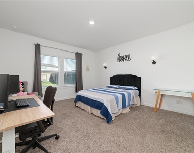 4211 Kircher Park Lane - Photo Thumbnail 17