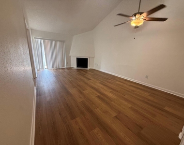 10075 Westpark Drive - Photo Thumbnail 14