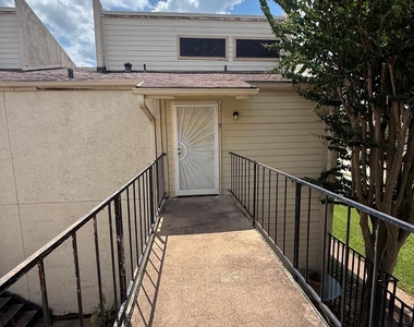 10075 Westpark Drive - Photo Thumbnail 2