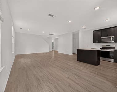 338 Shady Cedar Hill Lane - Photo Thumbnail 13