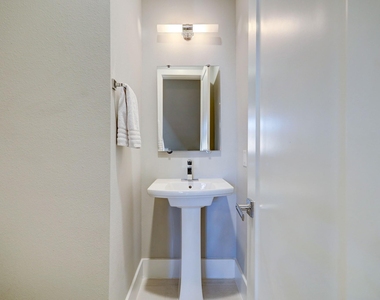 5711 Larkin Street - Photo Thumbnail 13