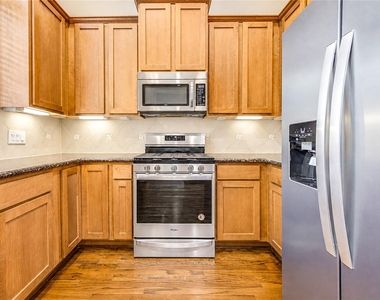 5826 Darling Street - Photo Thumbnail 25