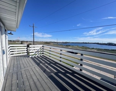 4406 Helen Street - Photo Thumbnail 5