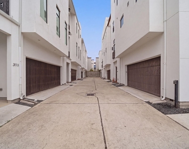 327 E 2nd Street - Photo Thumbnail 2