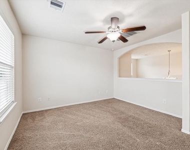 31 Quillwood Place - Photo Thumbnail 9