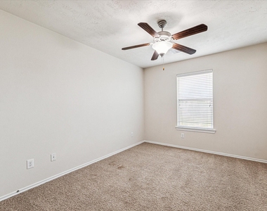 31 Quillwood Place - Photo Thumbnail 11