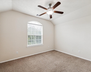 31 Quillwood Place - Photo Thumbnail 10