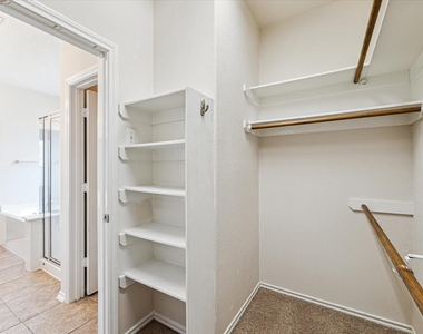 31 Quillwood Place - Photo Thumbnail 8