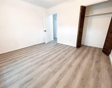 21603 Park Wind Court - Photo Thumbnail 22