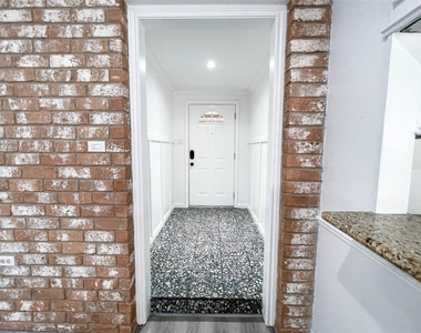 21603 Park Wind Court - Photo Thumbnail 3