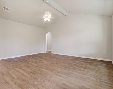 4767 Beechaven St - Photo Thumbnail 18
