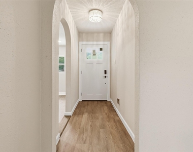 4767 Beechaven St - Photo Thumbnail 16