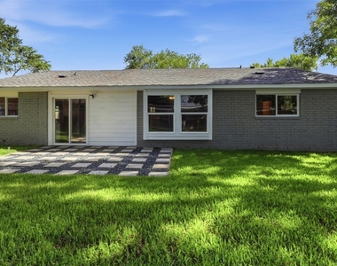 4767 Beechaven St - Photo Thumbnail 1