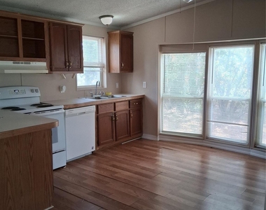 11797 White Cedar Street - Photo Thumbnail 7