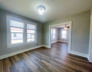 3206 Kentucky Street - Photo Thumbnail 6
