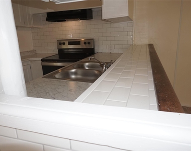 10970 Maywood Street - Photo Thumbnail 11