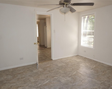 10970 Maywood Street - Photo Thumbnail 20