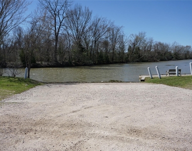 10970 Maywood Street - Photo Thumbnail 37