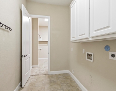 25235 Denton Trace Drive - Photo Thumbnail 16