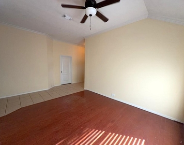 20007 Brackenton Crest Court - Photo Thumbnail 23