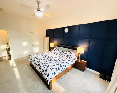 2507 Elmwood Trail - Photo Thumbnail 23