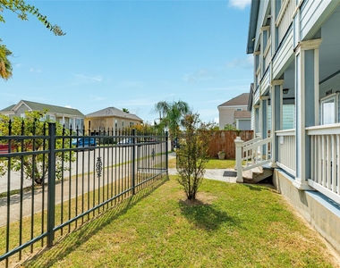 1418 Avenue M 1/2 - Photo Thumbnail 31