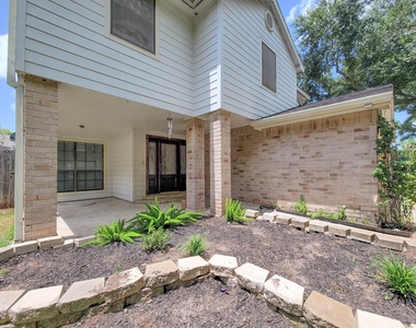 2030 Creek Valley Lane - Photo Thumbnail 1