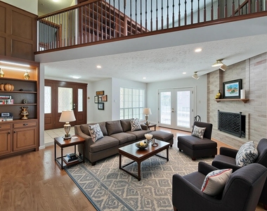 2030 Creek Valley Lane - Photo Thumbnail 2